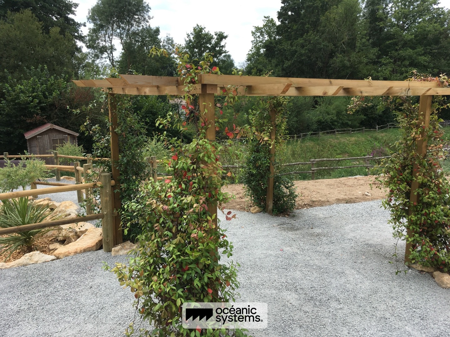 Pergola bois sur-mesure à Saint-Hilaire-de-Riez — Océanic Systems