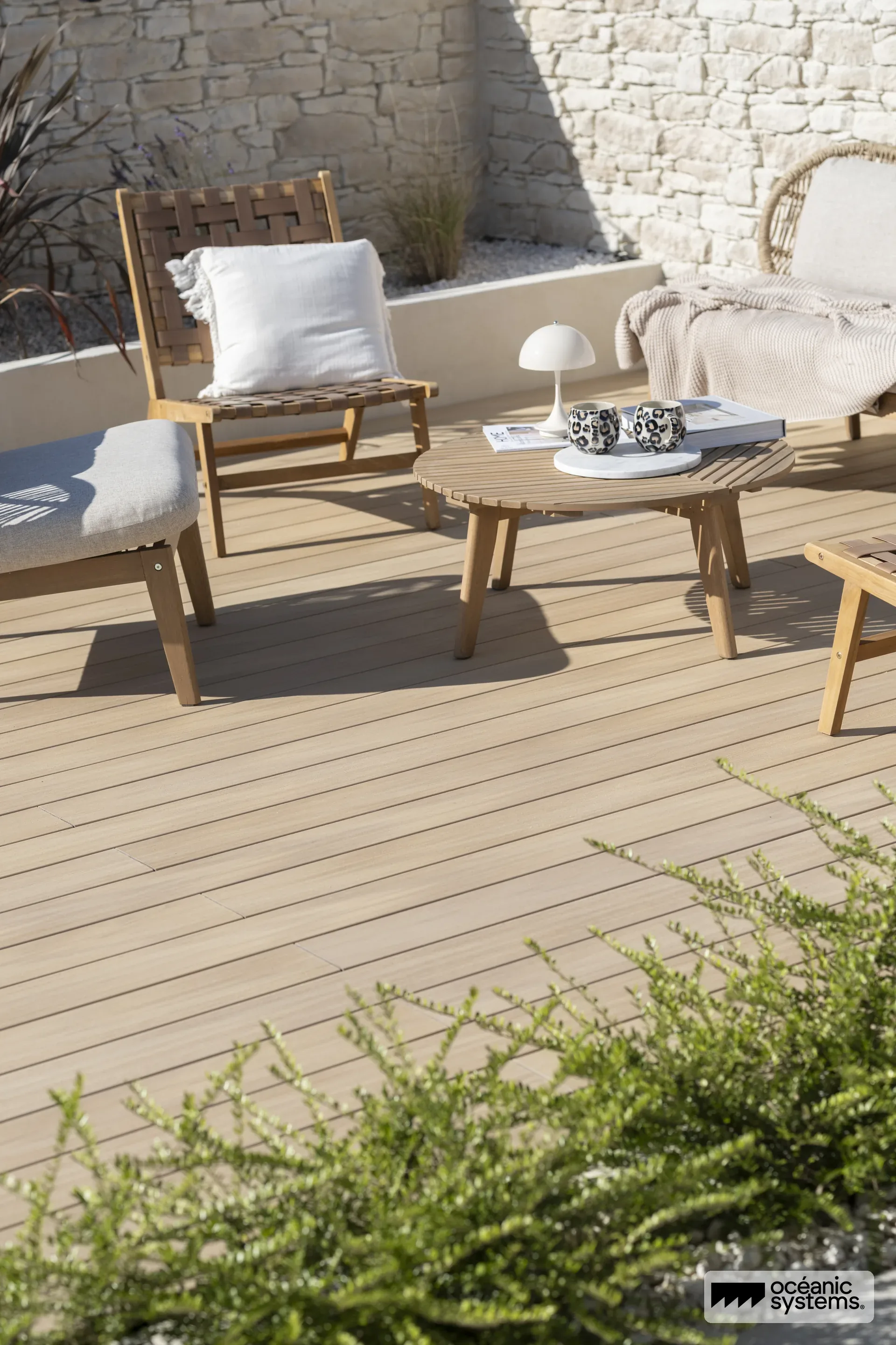 Terrasse composite Silvadec Nuances Chêne clair — Océanic Systems Vendée